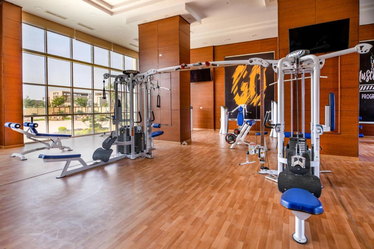 Tolip Gardens Hotel Каир Экстерьер фото The gym at the hotel